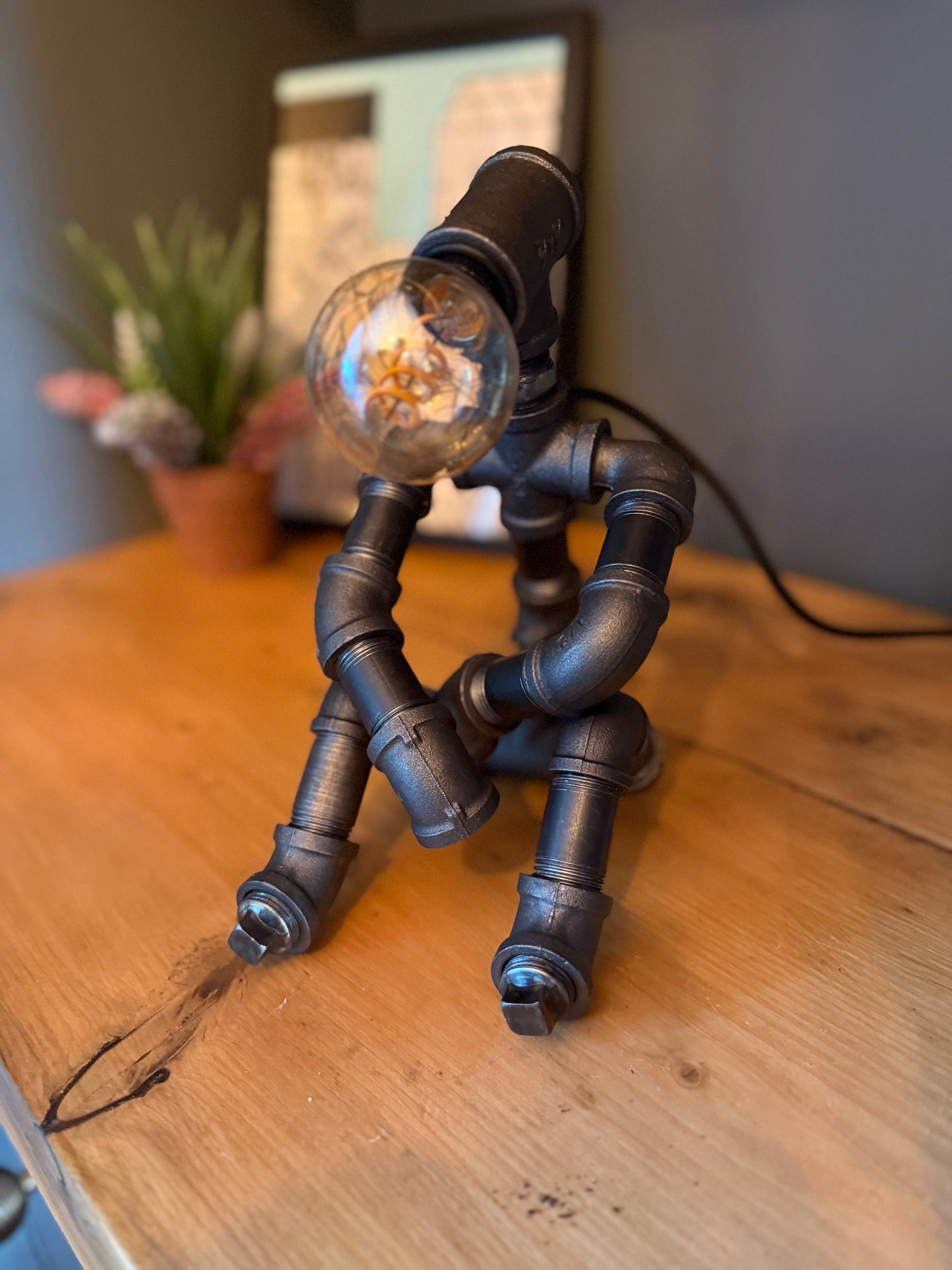 The Tranquil Man Industrial Iron Pipe Lamp & Vintage Style Bulb