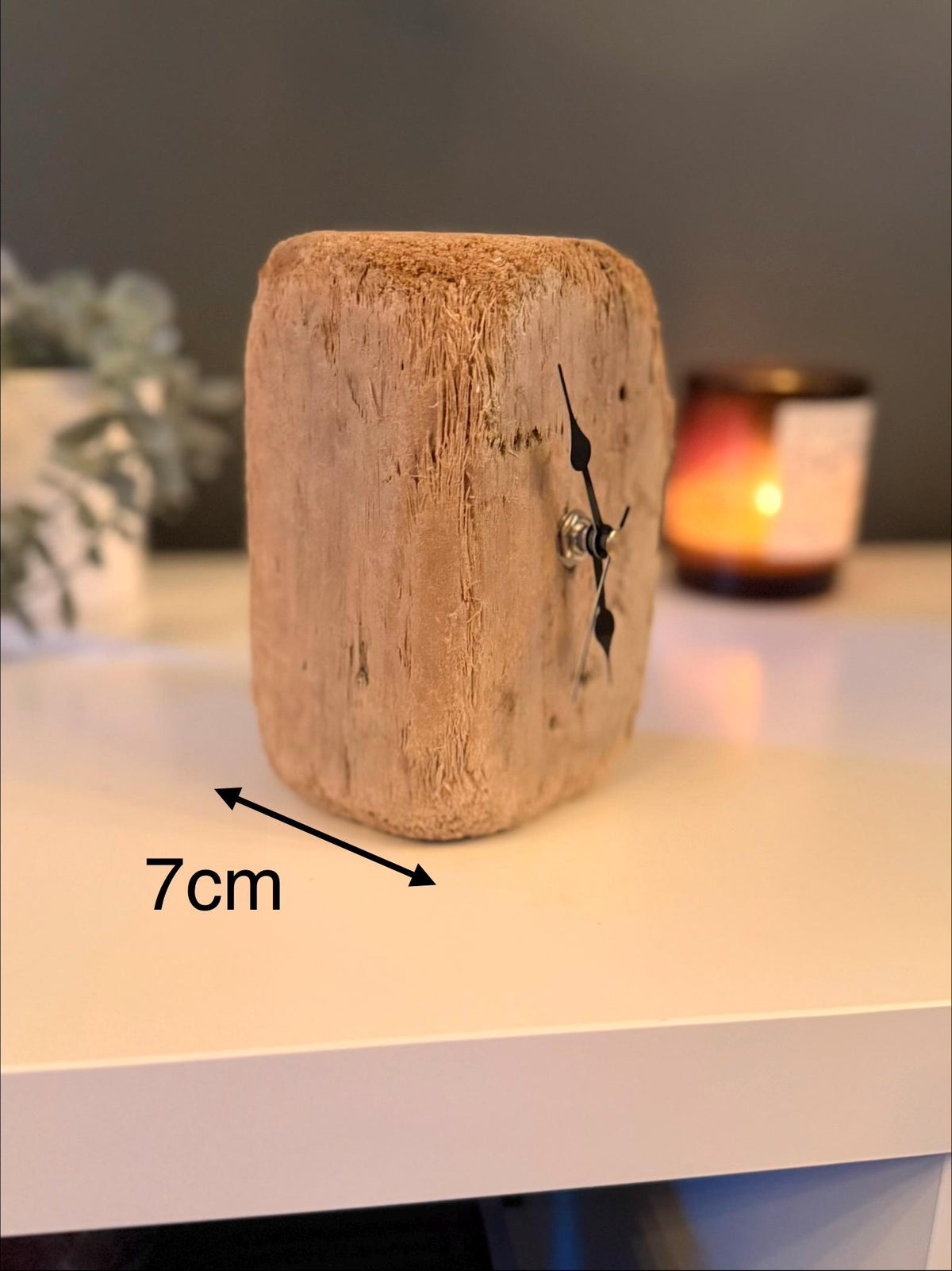 Handmade Driftwood Table Clock – Small Rustic Wooden Desk Clock