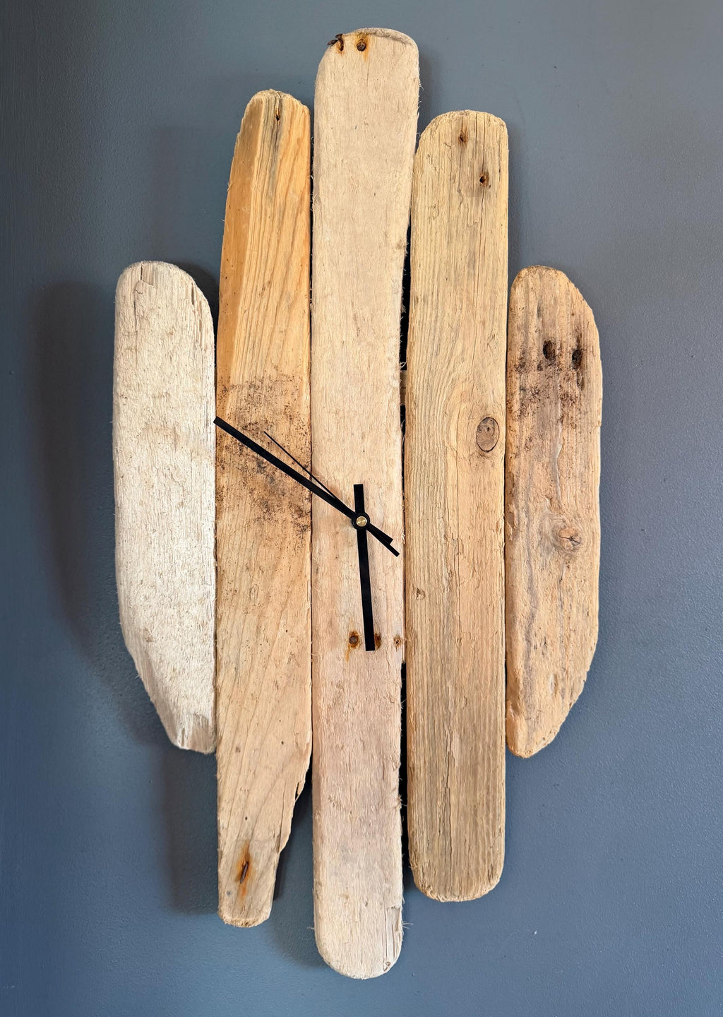 Large Handmade Driftwood Wall Clock – Silent Rustic Coastal Wood Clock