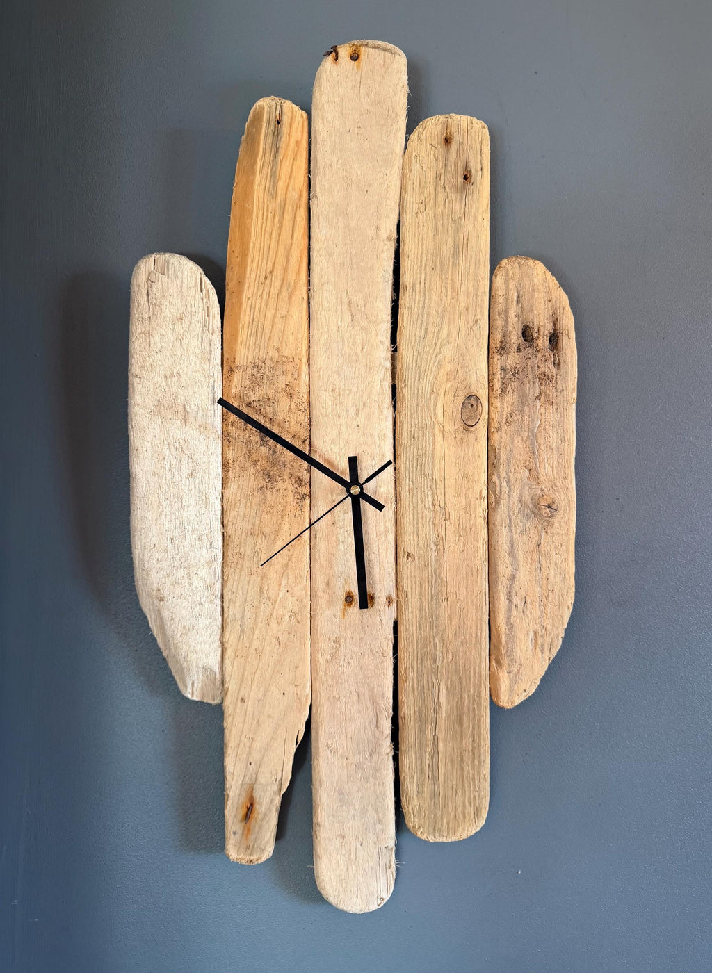Large Handmade Driftwood Wall Clock – Silent Rustic Coastal Wood Clock