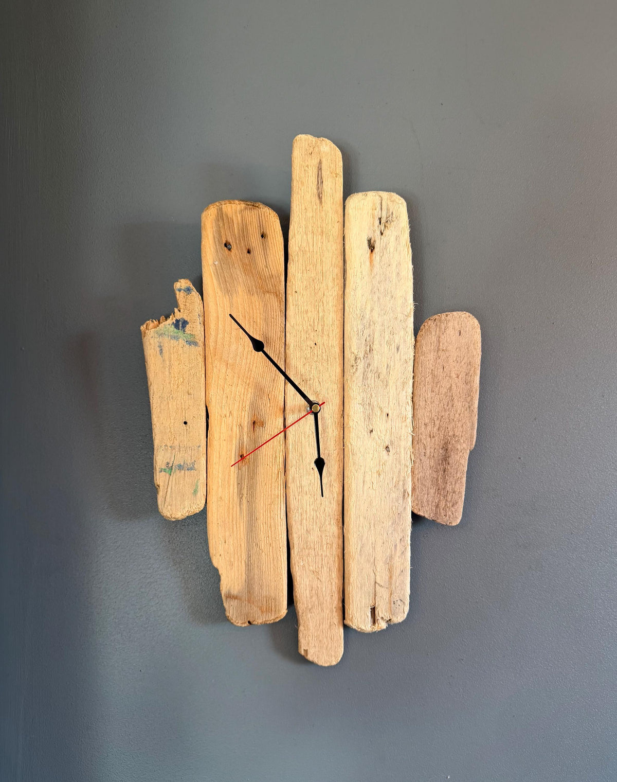 Handmade Driftwood Wall Clock – Silent Rustic Coastal Wood Clock