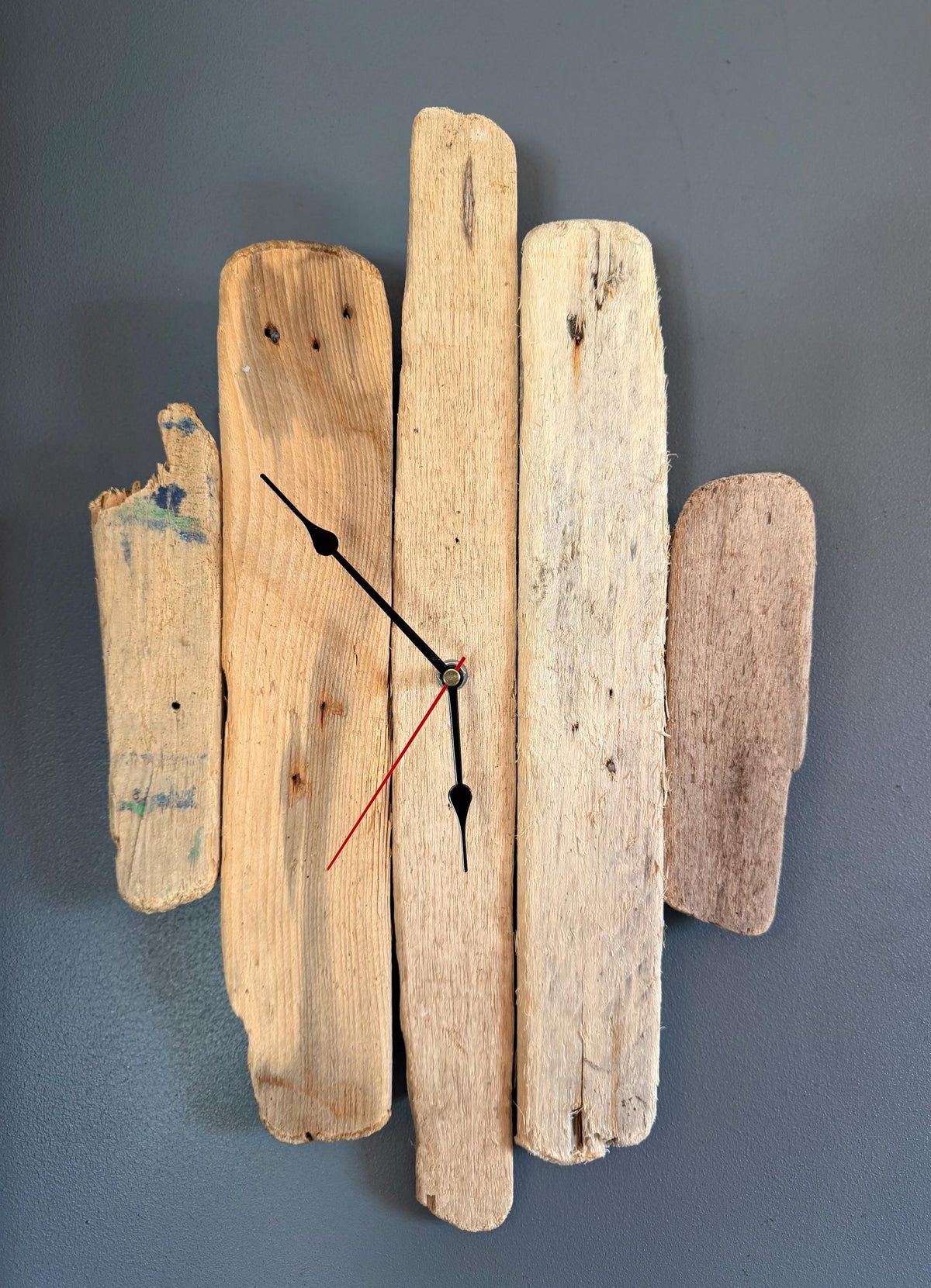 Handmade Driftwood Wall Clock – Silent Rustic Coastal Wood Clock