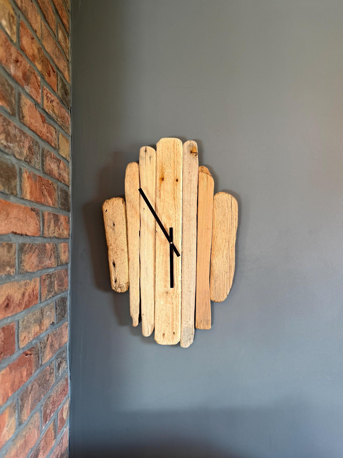 Large Handmade Driftwood Wall Clock – Rustic Reclaimed Wood Coastal Clock