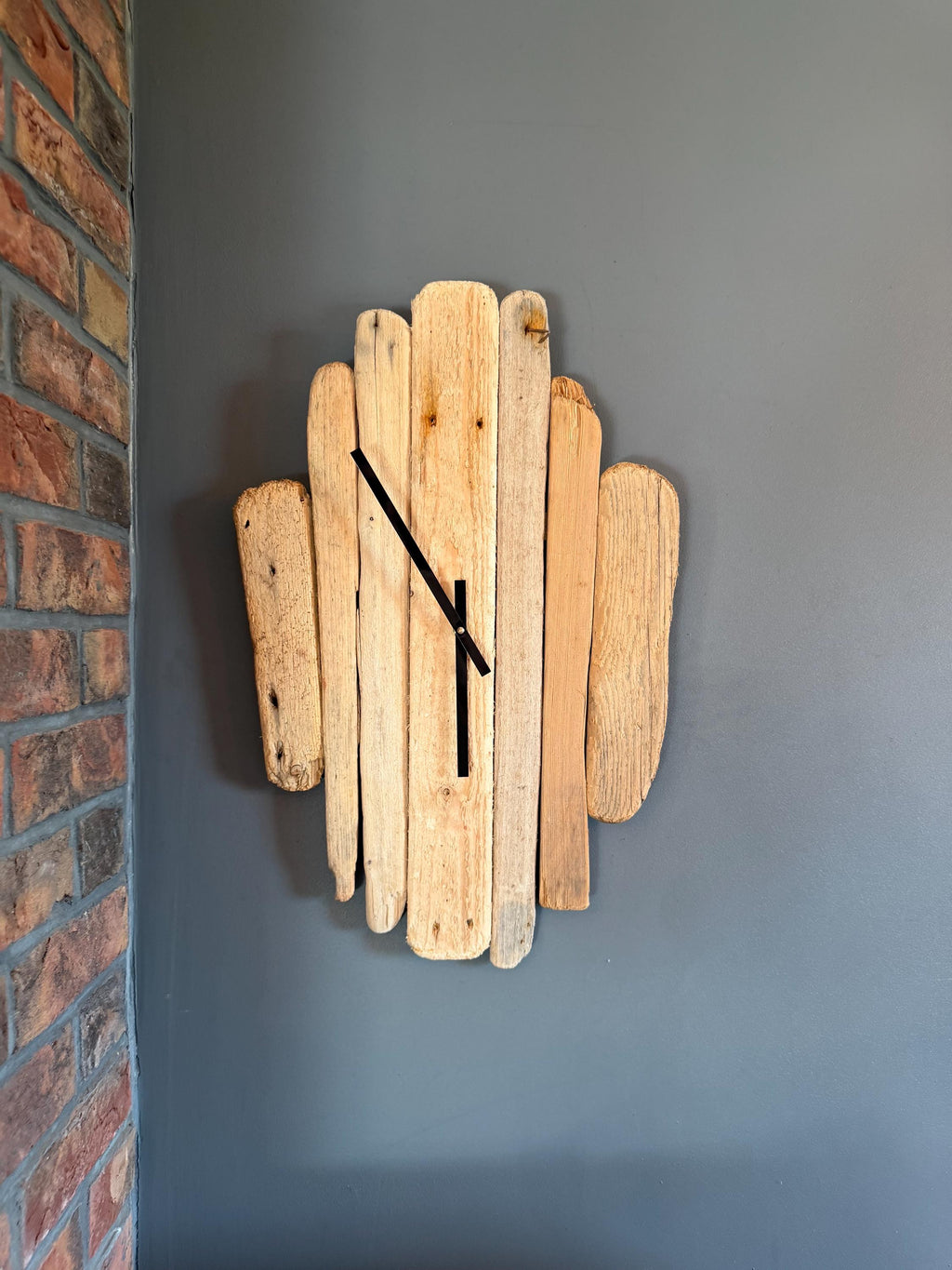 Large Handmade Driftwood Wall Clock – Rustic Reclaimed Wood Coastal Clock